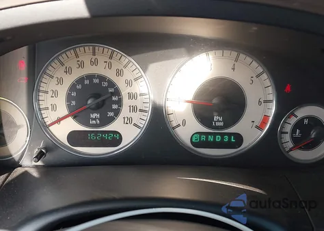 2002 Chrysler Town & Country Limited from USA, damaged, VIN 2C8GP64L42R592110